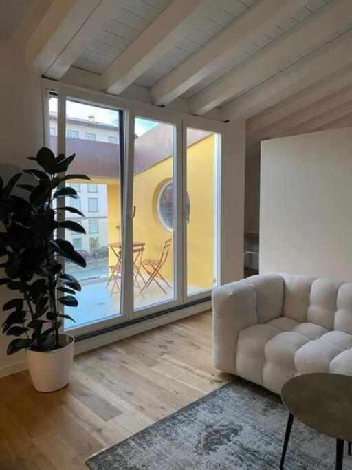 Waterfront Balcony I Grani 4 Resort Style Suite 利沃诺 外观 照片