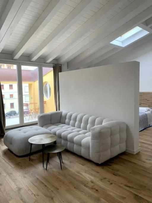 Waterfront Balcony I Grani 4 Resort Style Suite 利沃诺 外观 照片